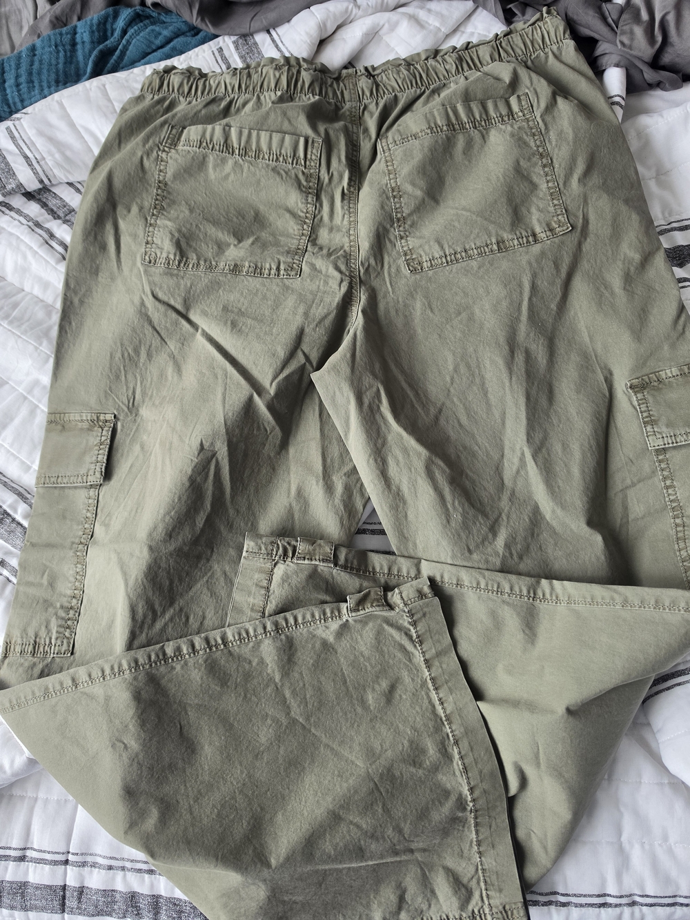 Sonoma High RISE Olive Green Cargo Pants with Drawstring Waist - Picture 2 of 3